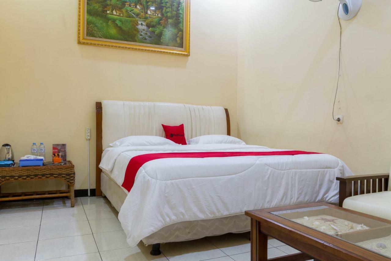 Reddoorz @ Pataruman Garut Extérieur photo